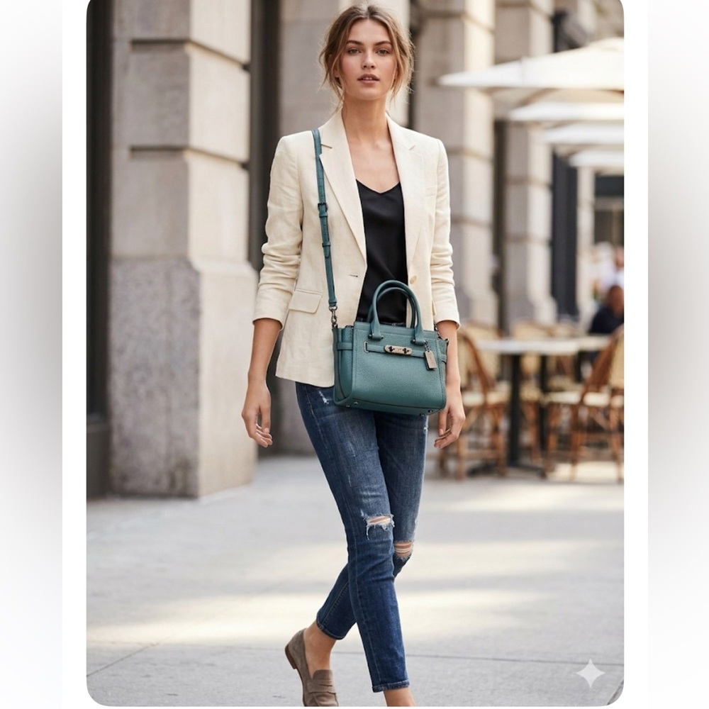 Coach Mini Swagger 21 Pebble Leather Satchel 2018 Removable Strap- Like New